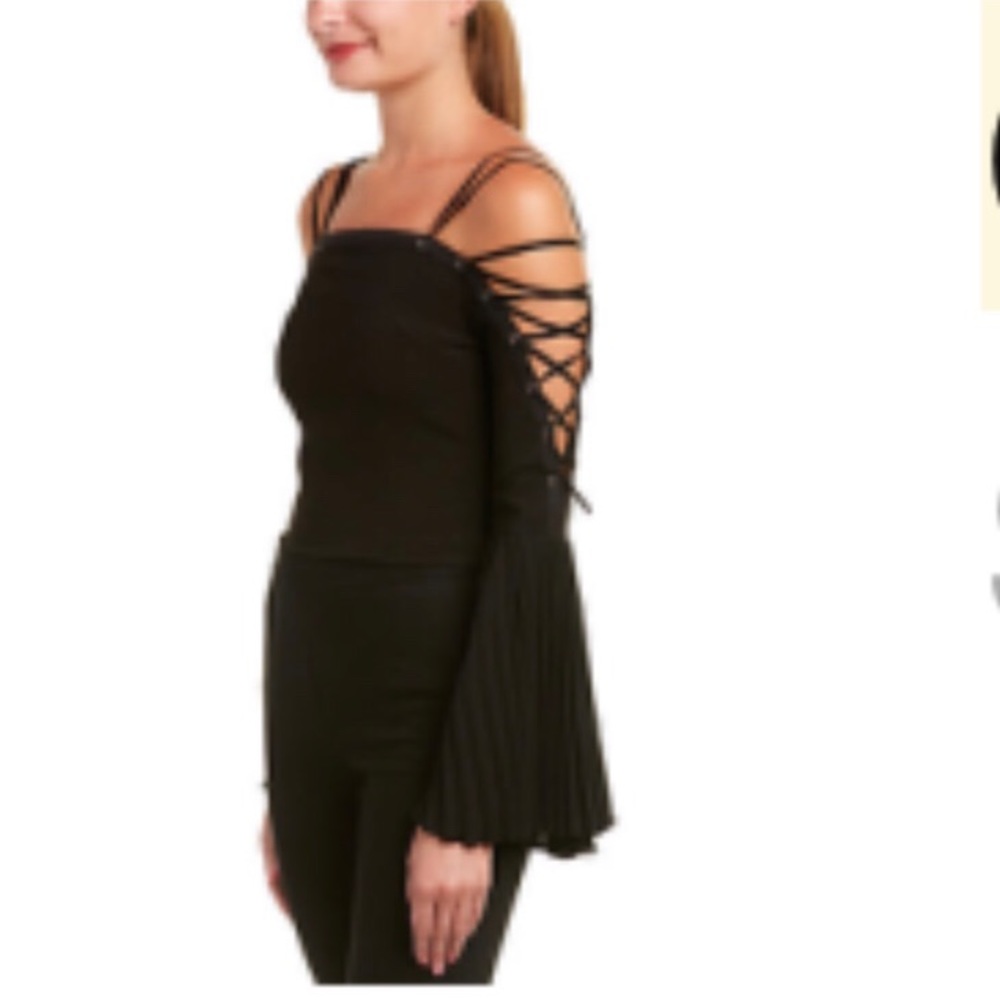 Gracia sexy lace up bell sleeve blouse top